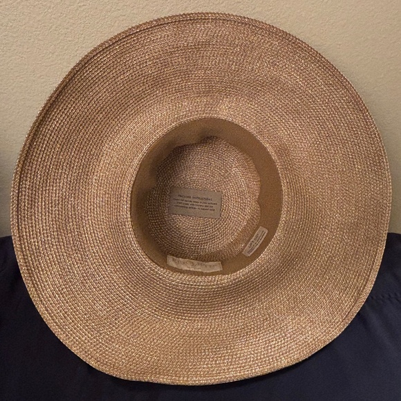 Eric Javits Hampton Hat - Picture 5 of 5